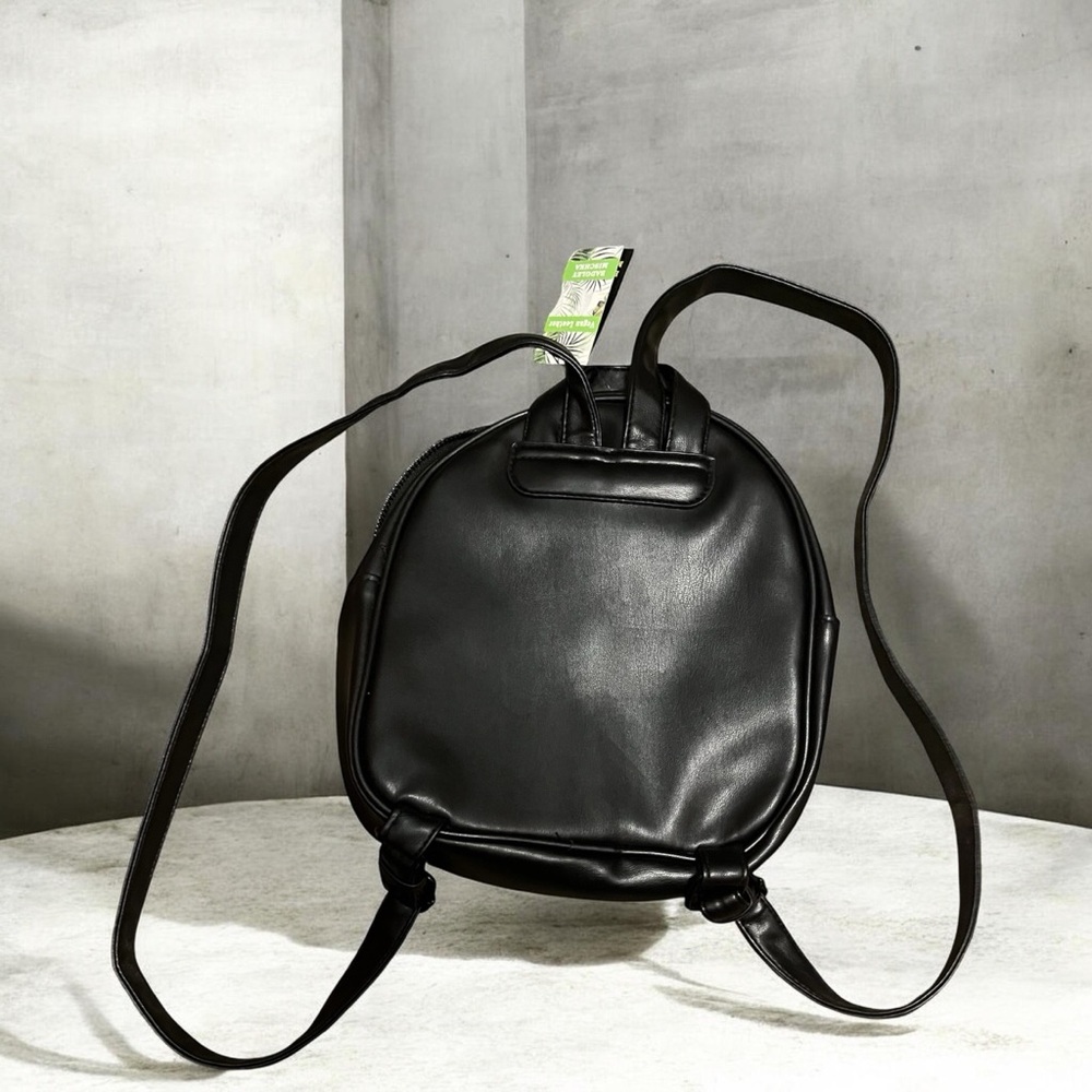 Badgley Mischka Vegan Leather Accessory - Picture 3 of 7